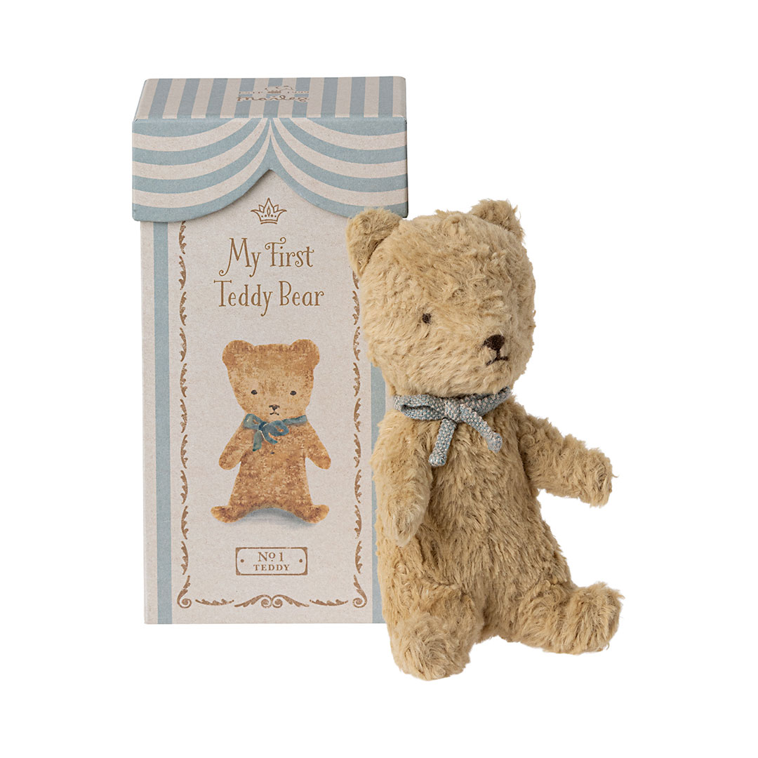 My first Teddy in Date Box from Maileg in Sand
